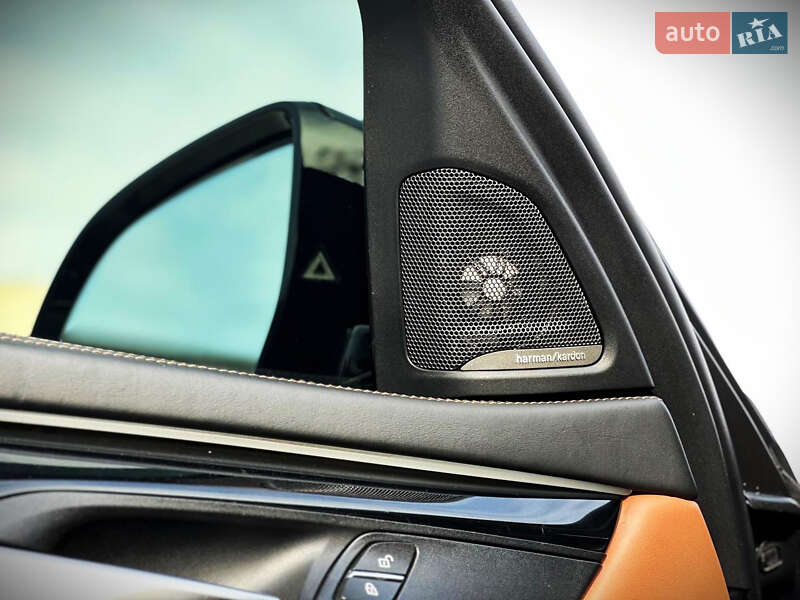 Внедорожник / Кроссовер BMW X6 2016 в Киеве