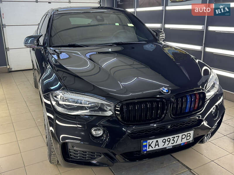 Внедорожник / Кроссовер BMW X6 2016 в Киеве