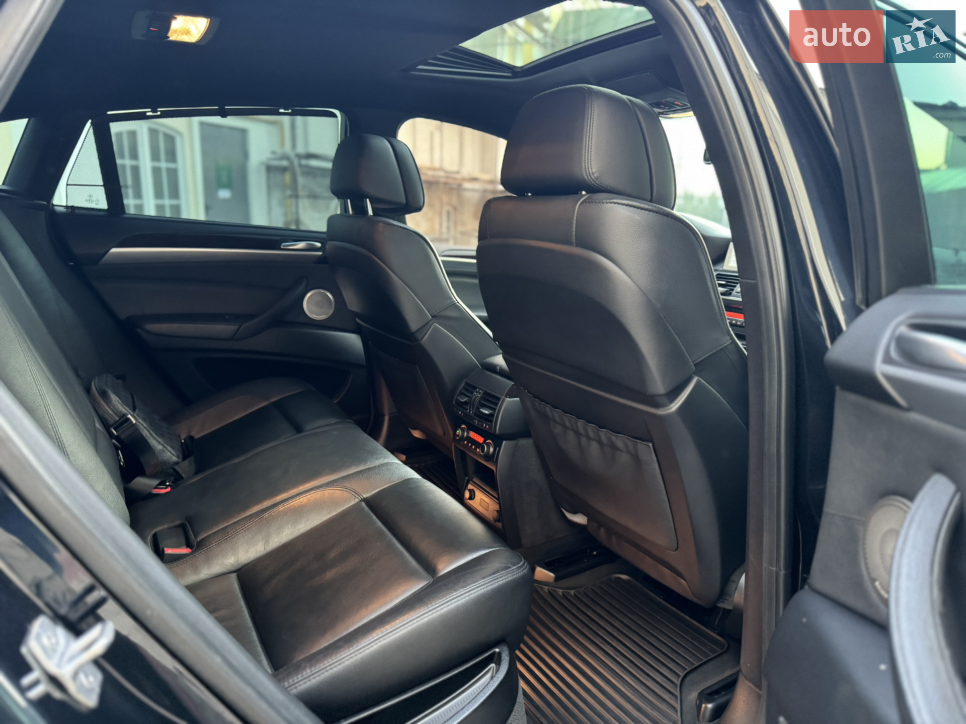 2012 BMW X6 - мініатюра 15