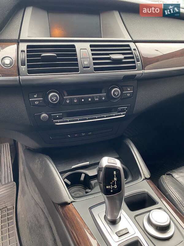 Внедорожник / Кроссовер BMW X6 2008 в Мукачево