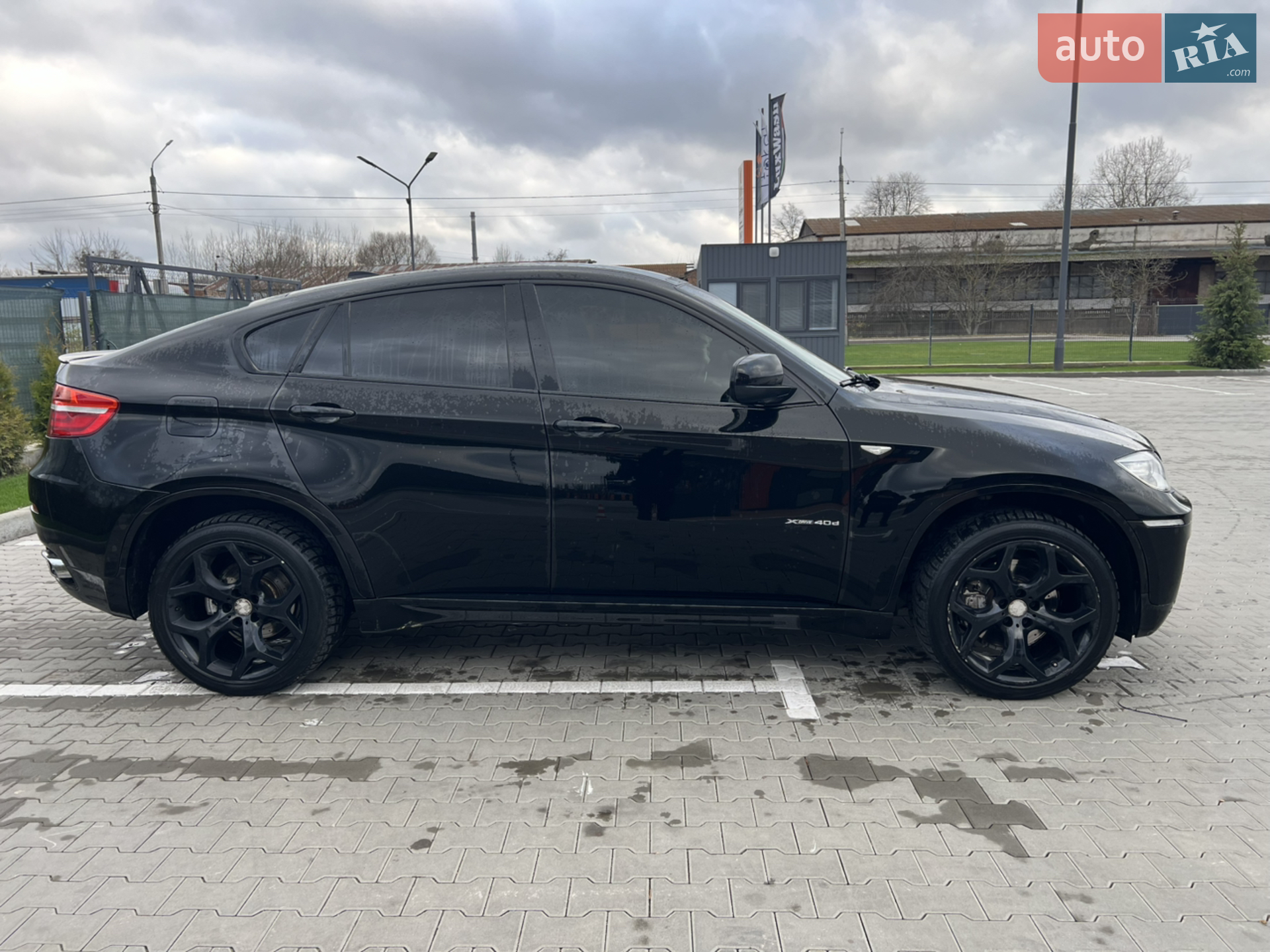 2011 BMW X6 - мініатюра 20