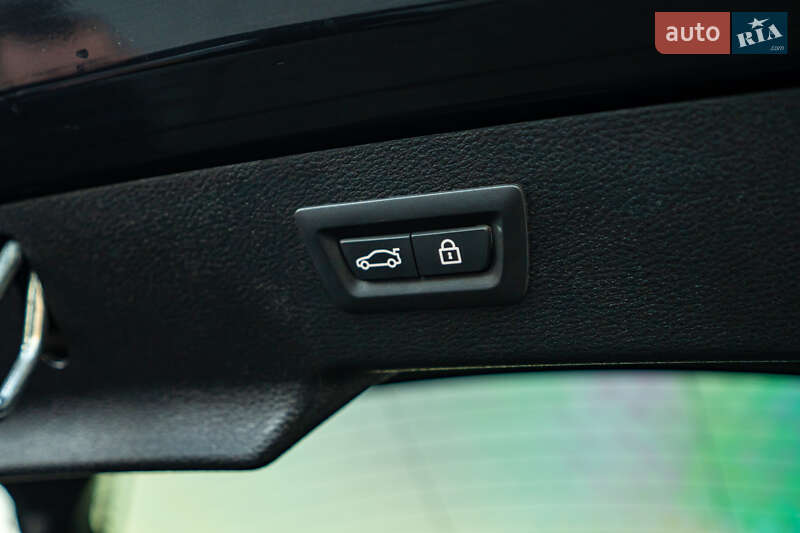 Внедорожник / Кроссовер BMW X6 2016 в Луцке