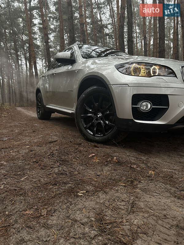 Внедорожник / Кроссовер BMW X6 2009 в Змиеве