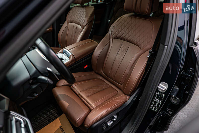 Внедорожник / Кроссовер BMW X6 2020 в Киеве