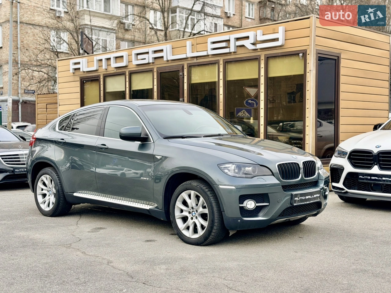 2010 BMW X6 - мініатюра 22