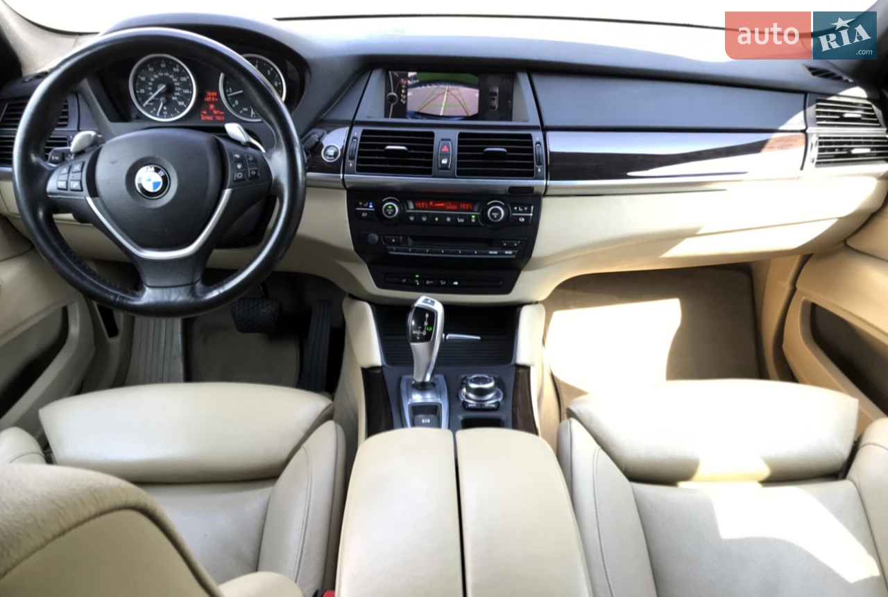 2011 BMW X6 - мініатюра 26