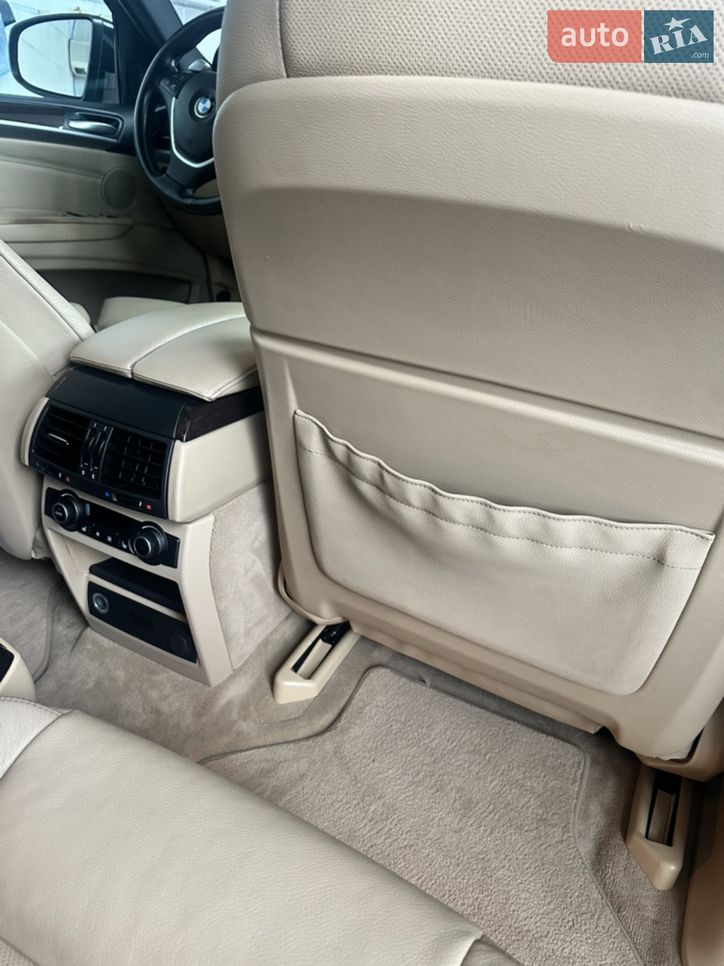 2011 BMW X6 - мініатюра 15