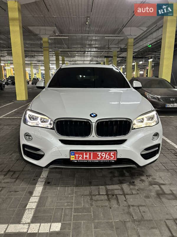 Позашляховик / Кросовер BMW X6 2015 в Києві