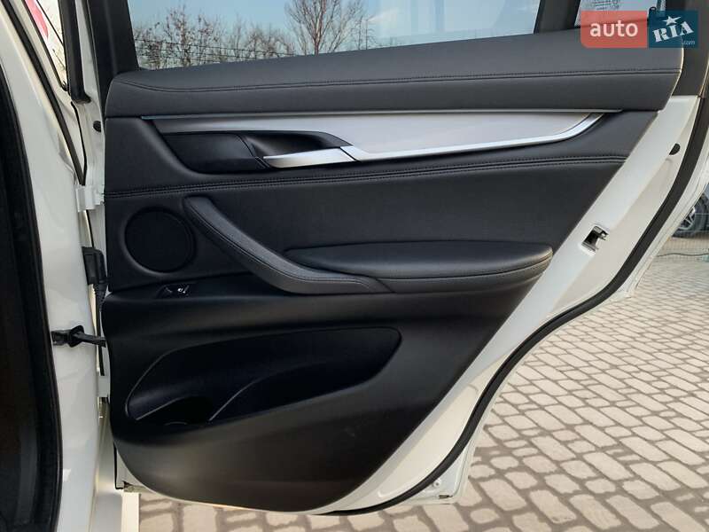 Внедорожник / Кроссовер BMW X6 2015 в Бердичеве