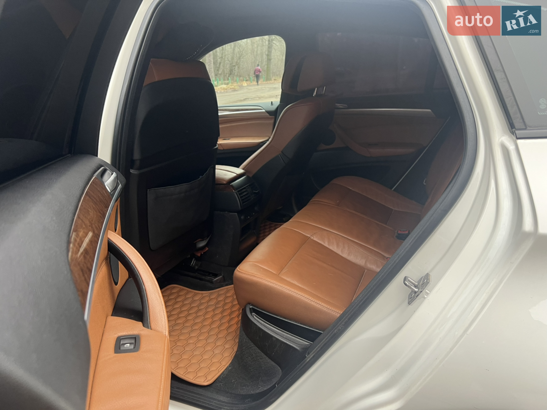 2011 BMW X6 - мініатюра 9