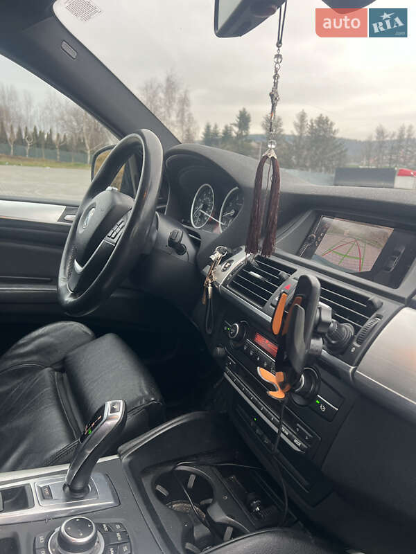 Внедорожник / Кроссовер BMW X6 2011 в Луцке