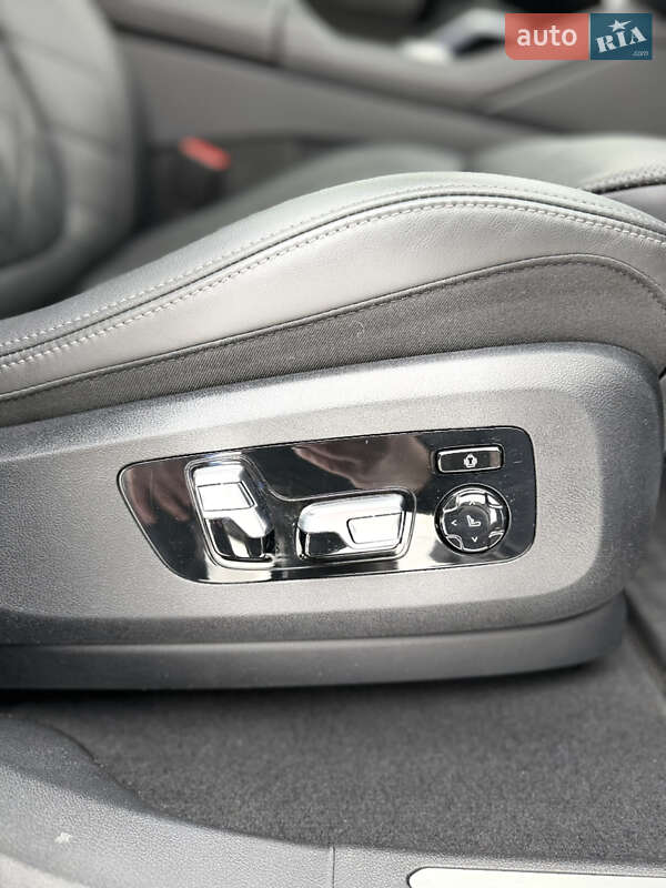 Внедорожник / Кроссовер BMW X6 2023 в Киеве