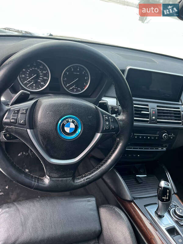 Внедорожник / Кроссовер BMW X6 2011 в Нежине