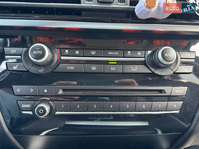 Внедорожник / Кроссовер BMW X6 2016 в Киеве