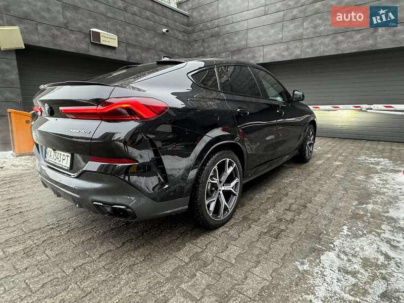 Внедорожник / Кроссовер BMW X6 2022 в Киеве