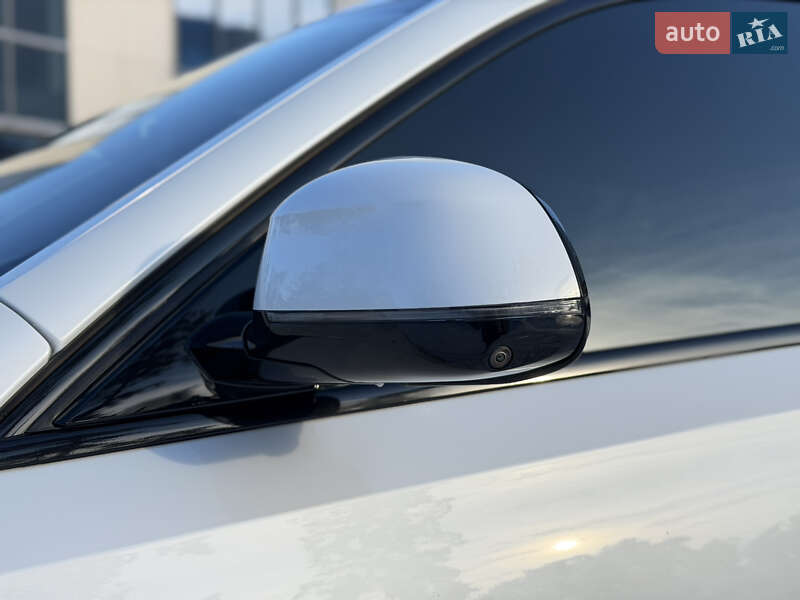 Внедорожник / Кроссовер BMW X6 2021 в Киеве