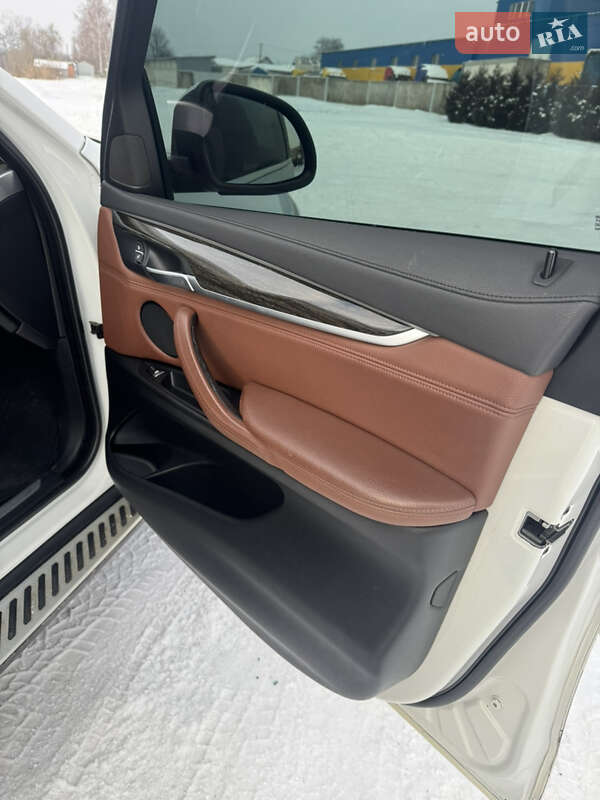 Внедорожник / Кроссовер BMW X6 2016 в Виннице