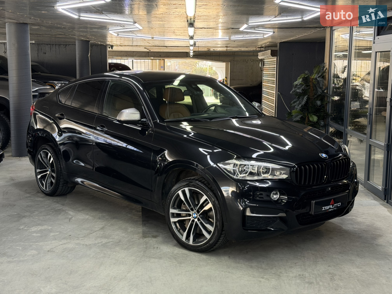 2015 BMW M5 - мініатюра 30