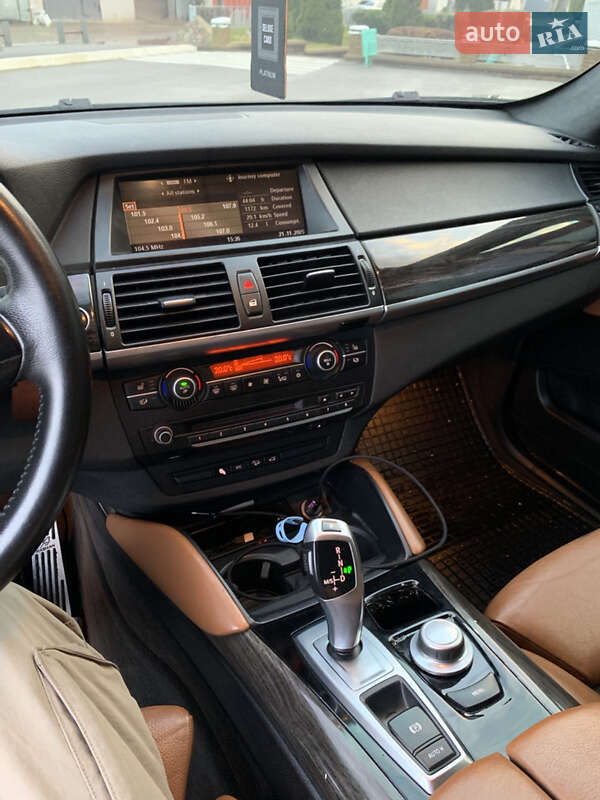 Внедорожник / Кроссовер BMW X6 2009 в Харькове