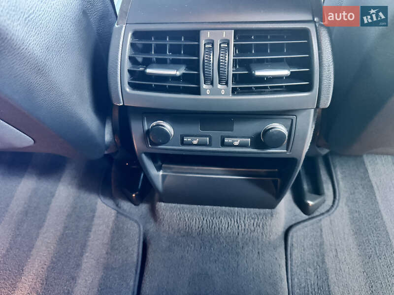 Внедорожник / Кроссовер BMW X6 2013 в Старом Самборе