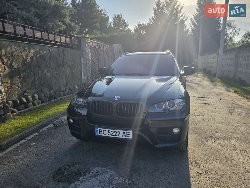 Внедорожник / Кроссовер BMW X6 2012 в Львове