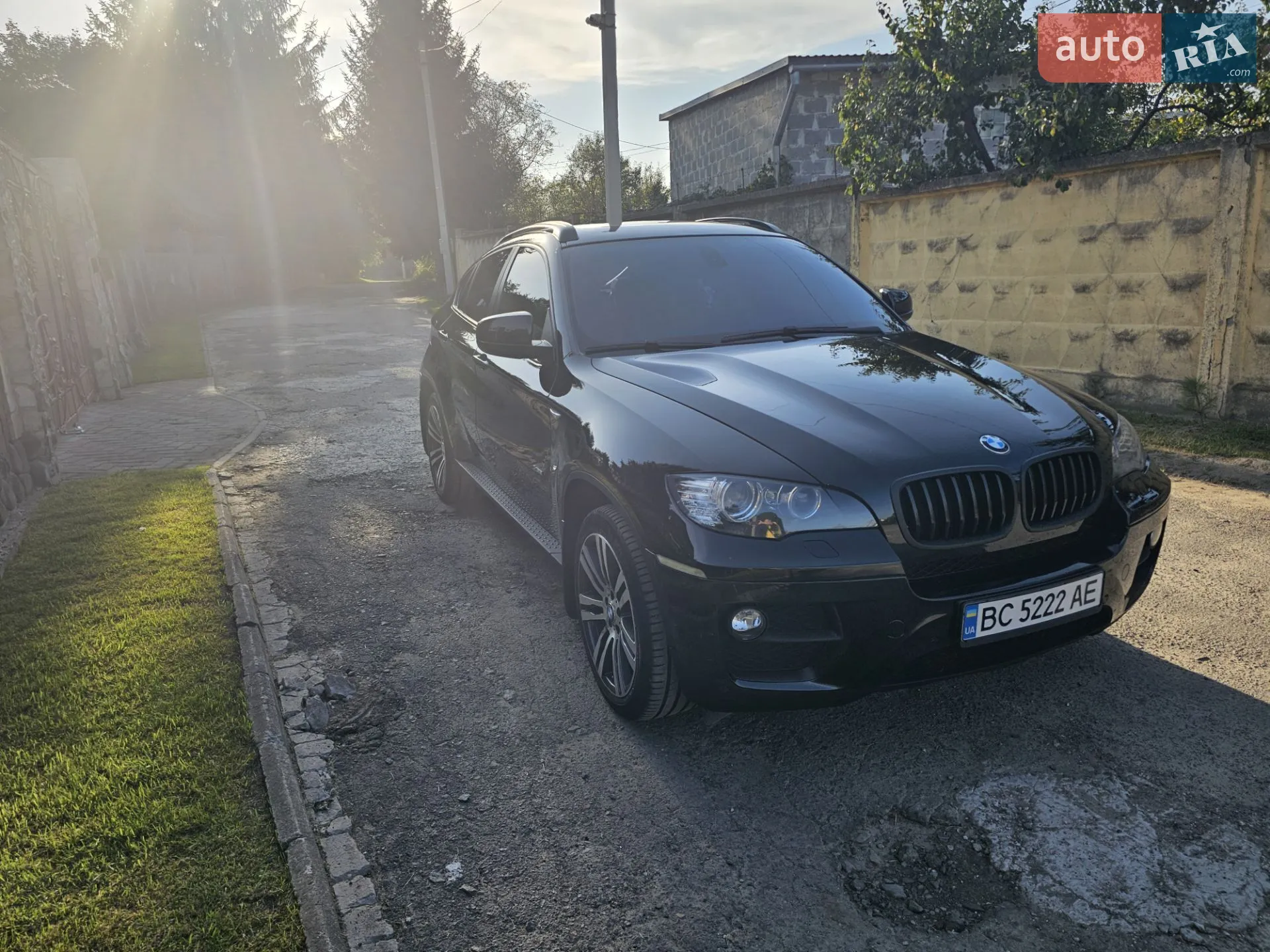 2012 BMW X6 - мініатюра 2