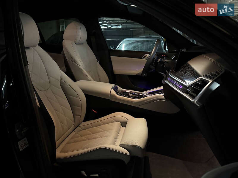 Внедорожник / Кроссовер BMW X6 2024 в Киеве
