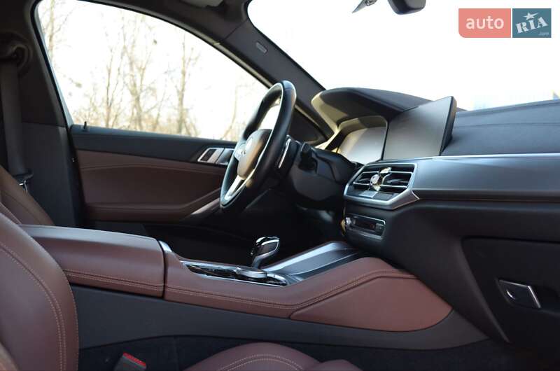 Внедорожник / Кроссовер BMW X6 2021 в Киеве