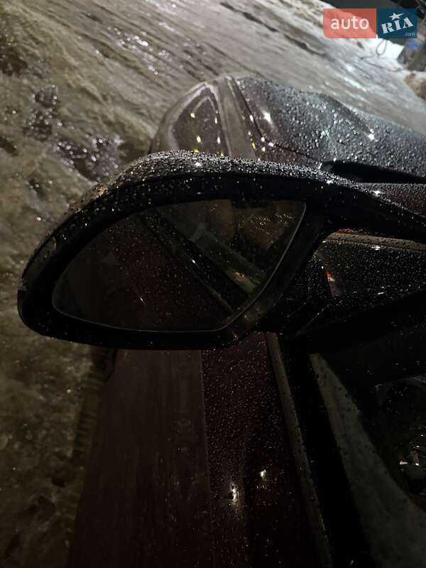 Внедорожник / Кроссовер BMW X6 2023 в Киеве