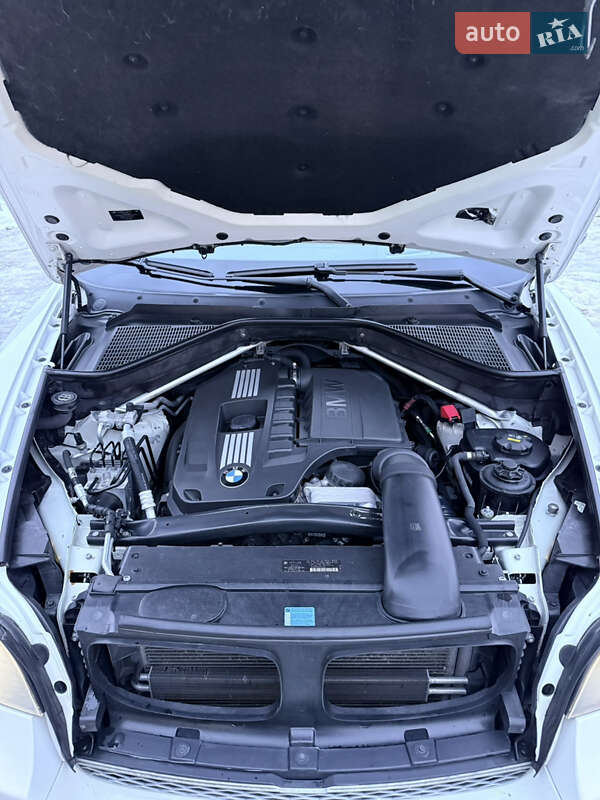 Внедорожник / Кроссовер BMW X6 2009 в Киеве