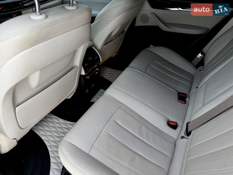 Позашляховик / Кросовер BMW X6 2015 в Києві