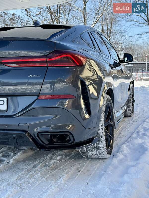 Внедорожник / Кроссовер BMW X6 2021 в Днепре