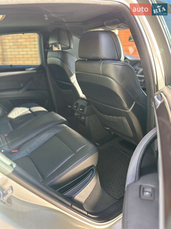 Внедорожник / Кроссовер BMW X6 2011 в Одессе