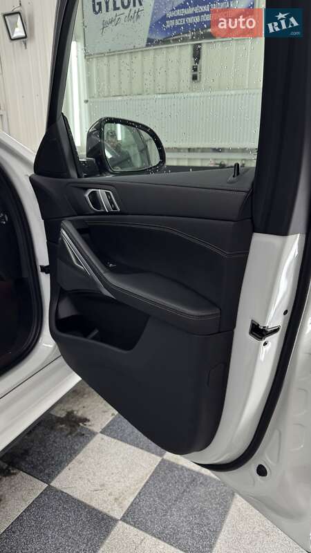 Внедорожник / Кроссовер BMW X6 2021 в Киеве