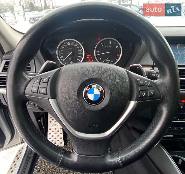 Внедорожник / Кроссовер BMW X6 2012 в Ровно