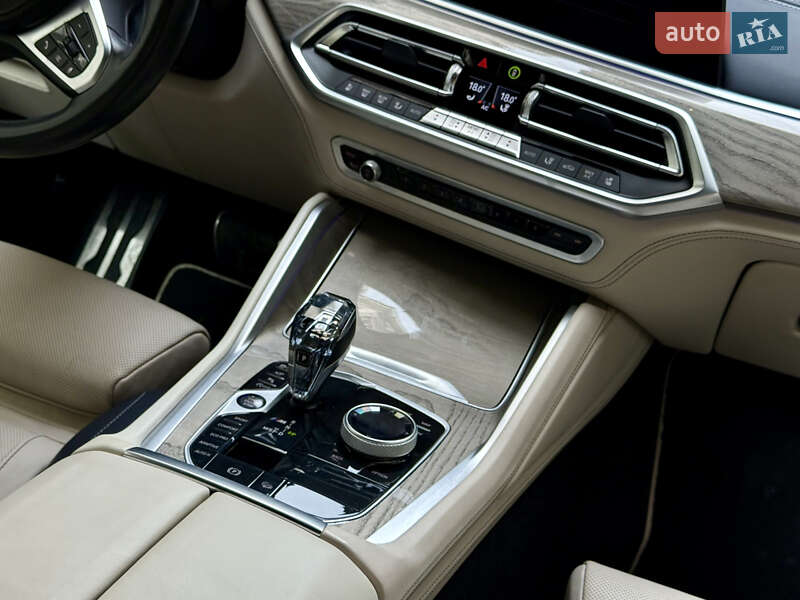 Позашляховик / Кросовер BMW X6 2020 в Києві