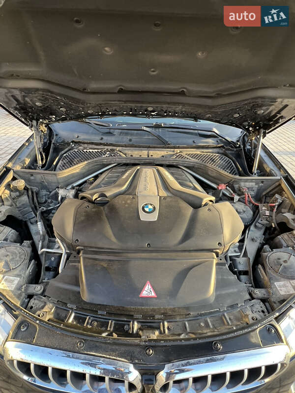 Внедорожник / Кроссовер BMW X6 2016 в Львове