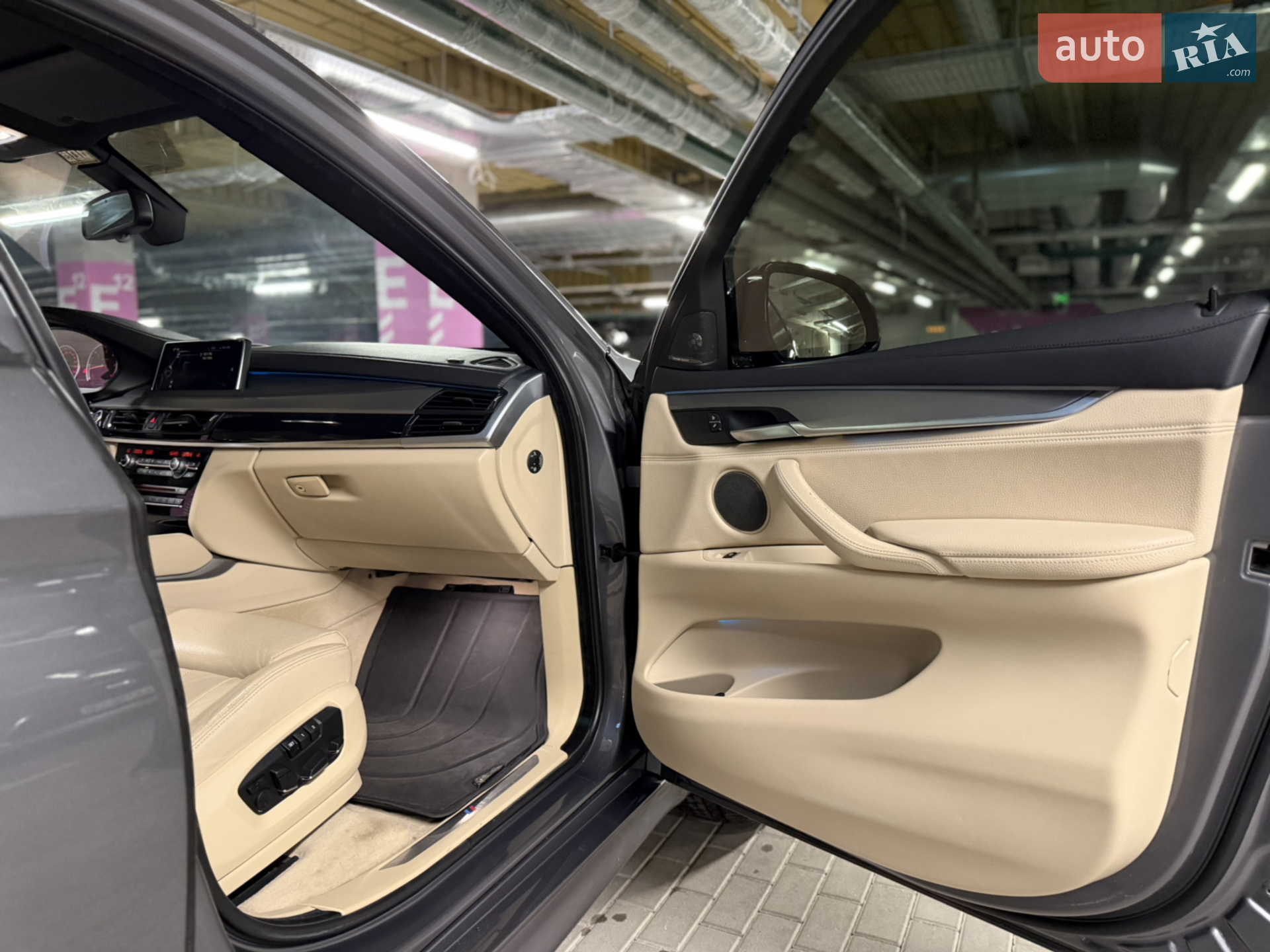 2015 BMW X6 - мініатюра 91