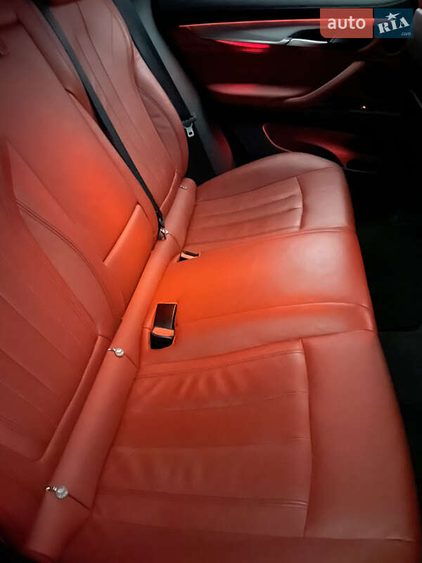 Позашляховик / Кросовер BMW X6 2017 в Києві