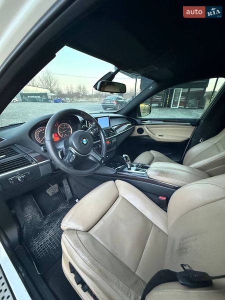 Позашляховик / Кросовер BMW X6 2010 в Чернівцях