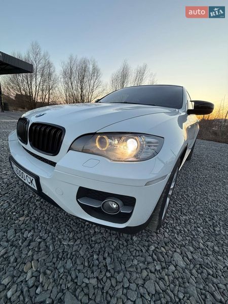 Позашляховик / Кросовер BMW X6 2010 в Чернівцях