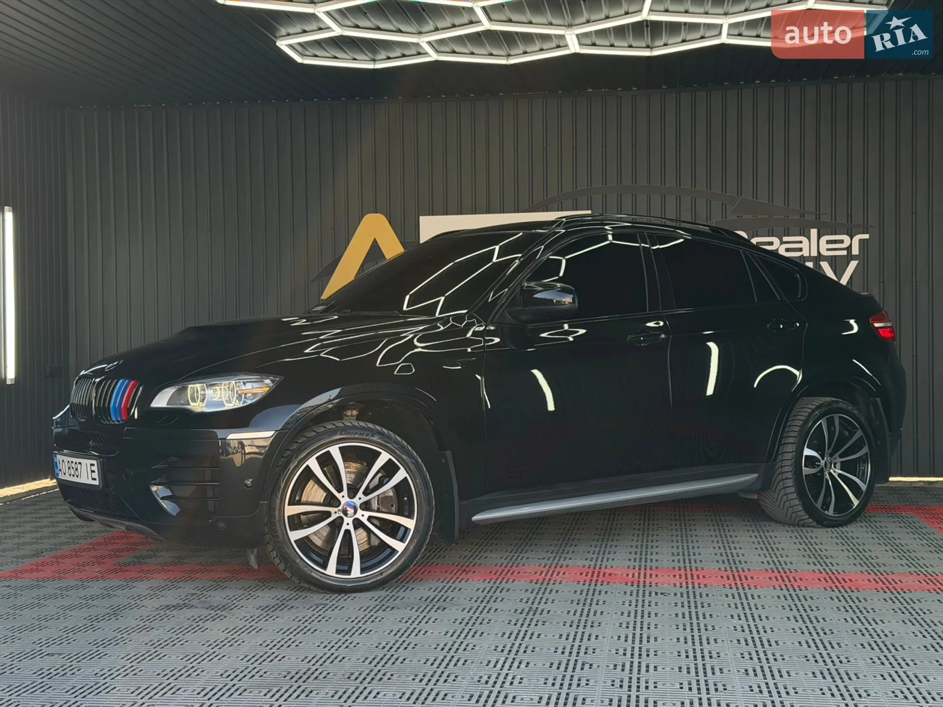 2012 BMW X6 - мініатюра 8
