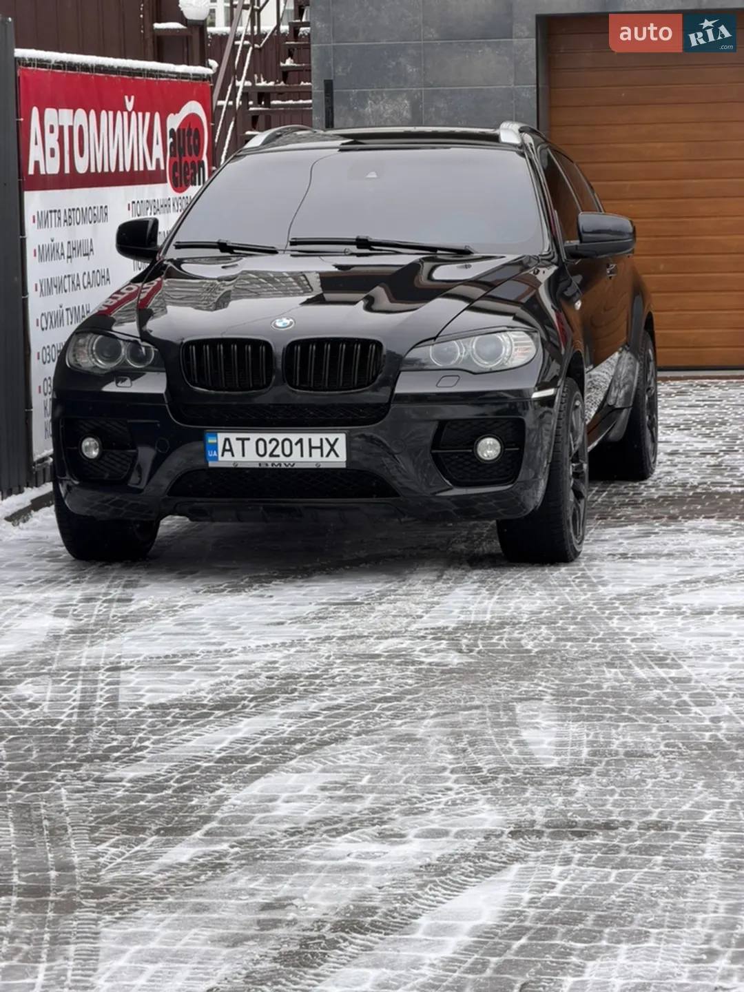 2011 BMW X6 - мініатюра 2