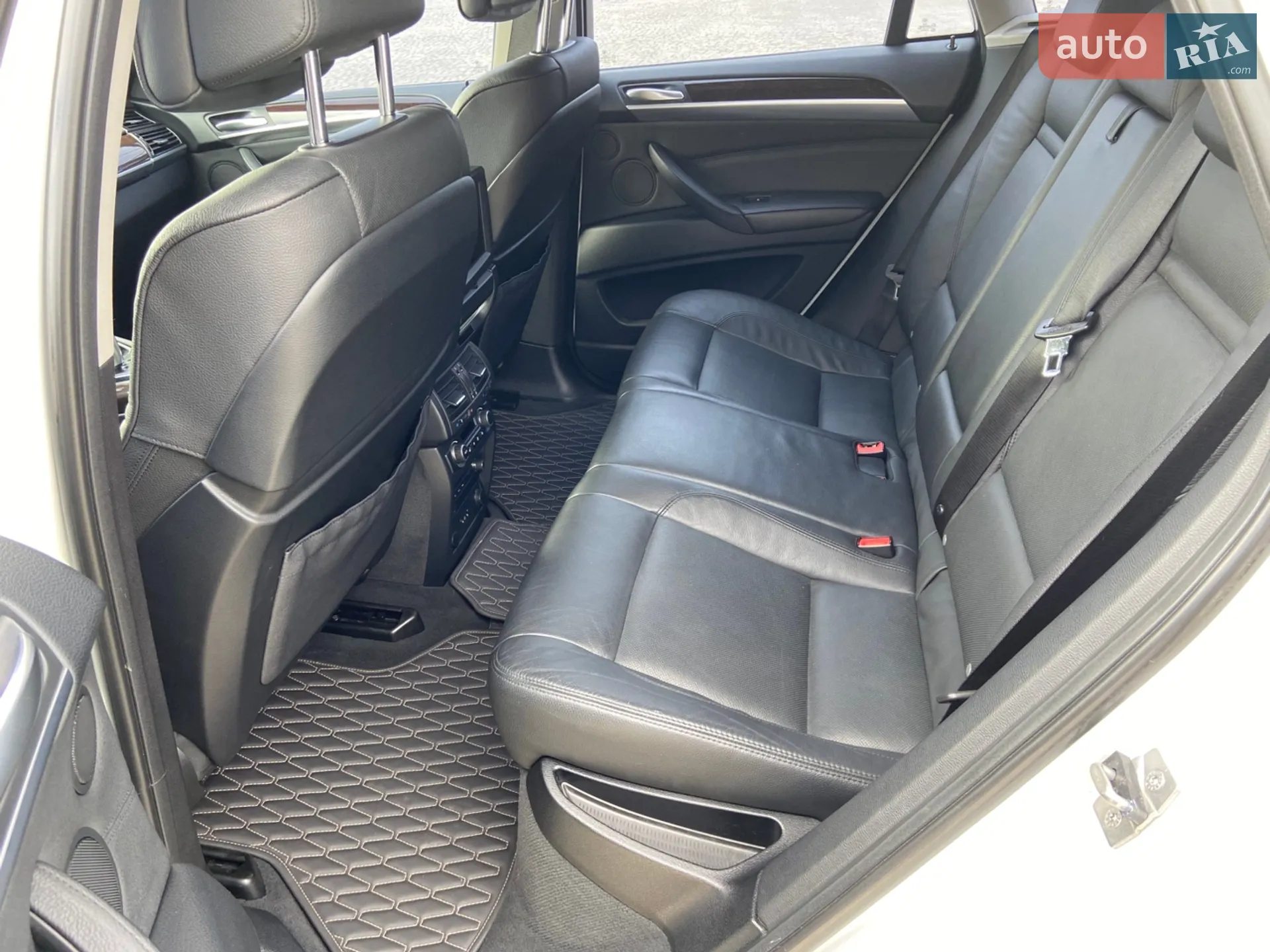 2012 BMW X6 - мініатюра 41