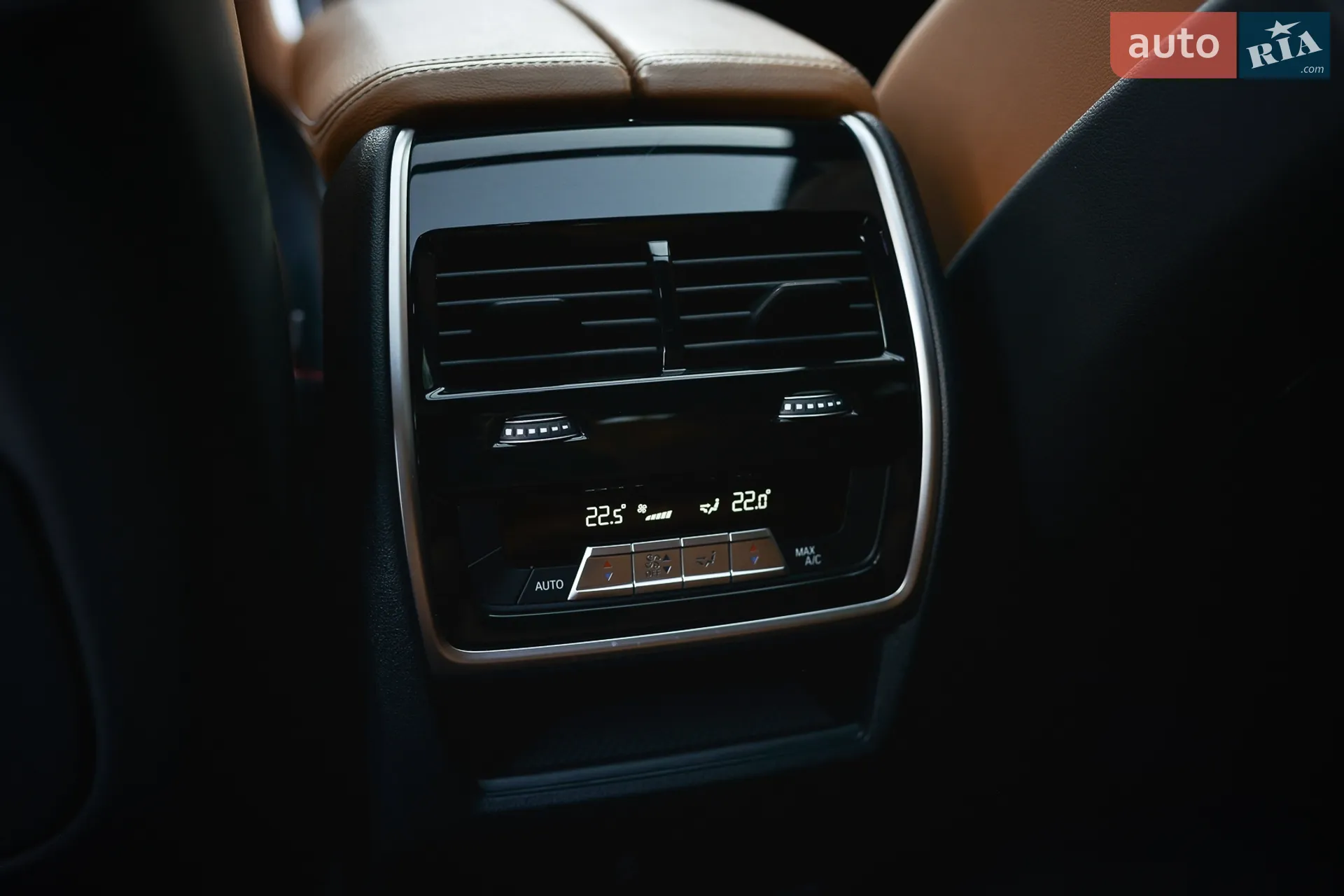 2022 BMW X6 - мініатюра 50