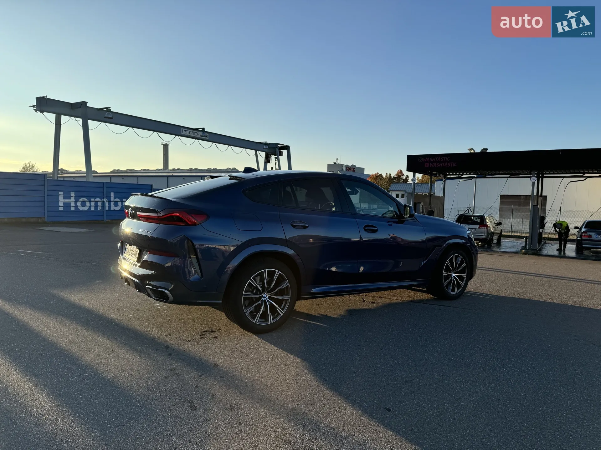2020 BMW X6 - мініатюра 2