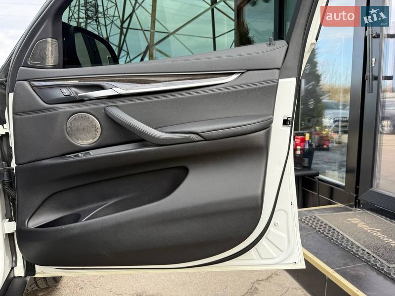 Позашляховик / Кросовер BMW X6 2015 в Харкові