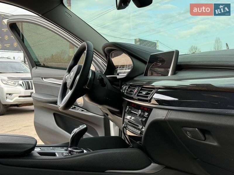 Позашляховик / Кросовер BMW X6 2015 в Харкові