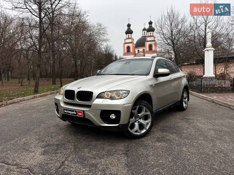 BMW X6 2011