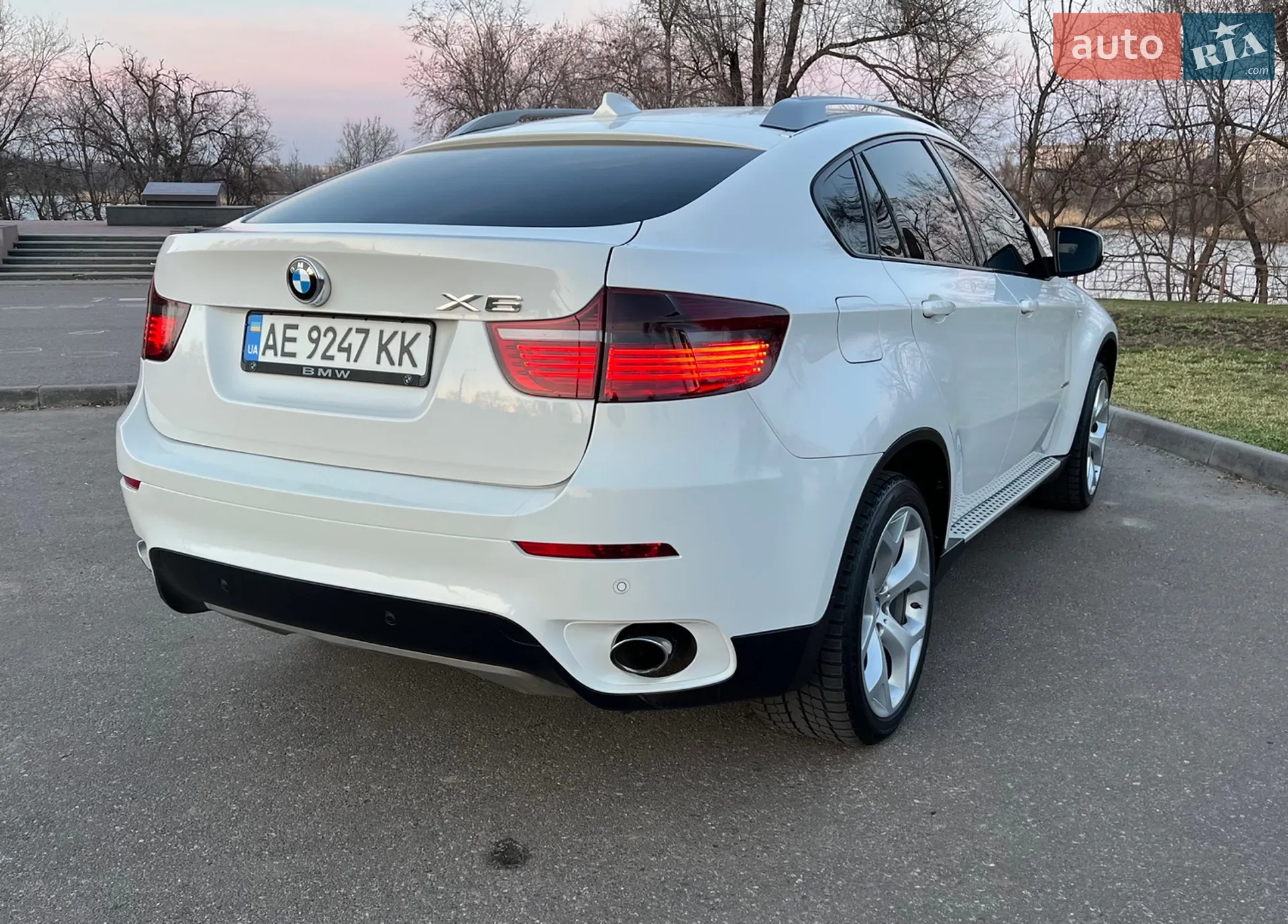 2010 BMW X6 - мініатюра 4